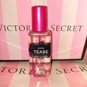 Noir Tease Victoria's Secret perfume